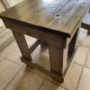 4A9CE866-4D12-4620-AEF1-238491CDCFEA End table